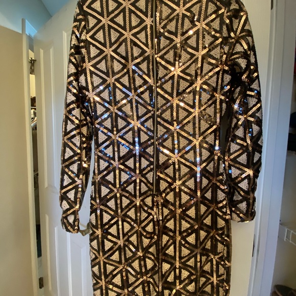 Dress - Picture 2 of 2